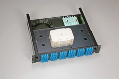 FPF　2U　56芯　LC(2連式)　テープ芯線用