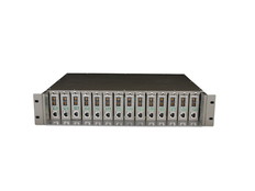 14-Slot　Rackmount　Chassis