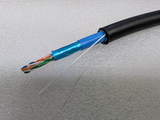 屋外用CAT6A　UTPタイプ